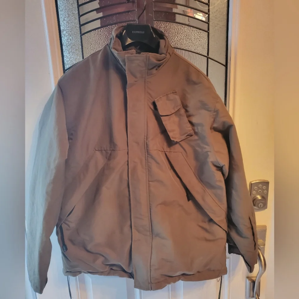 Old Navy Men's Large Outerwear Jacket, Army Green color, Great Used condition ๐ - Picture 10 of 11